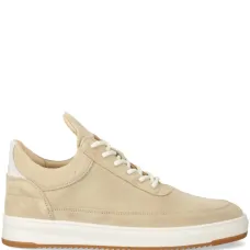 Кроссовки на шнуровке