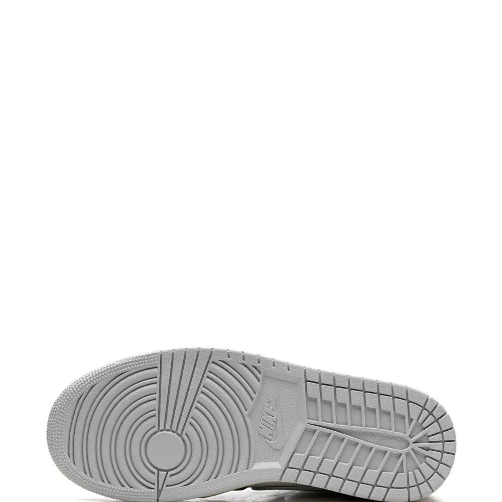 Кроссовки Air Jordan 1 High Coconut Milk