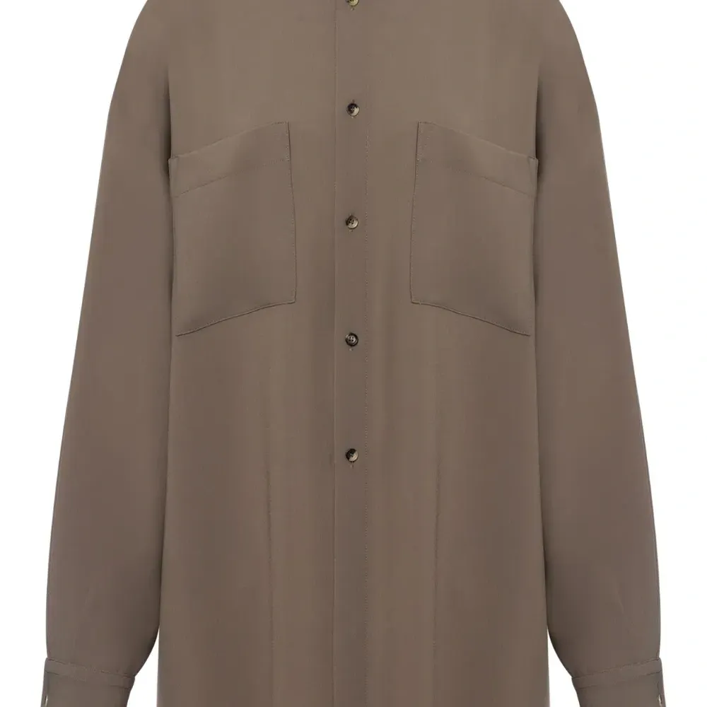 Рубашка с накладным карманом