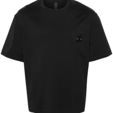 Футболка с нашивкой