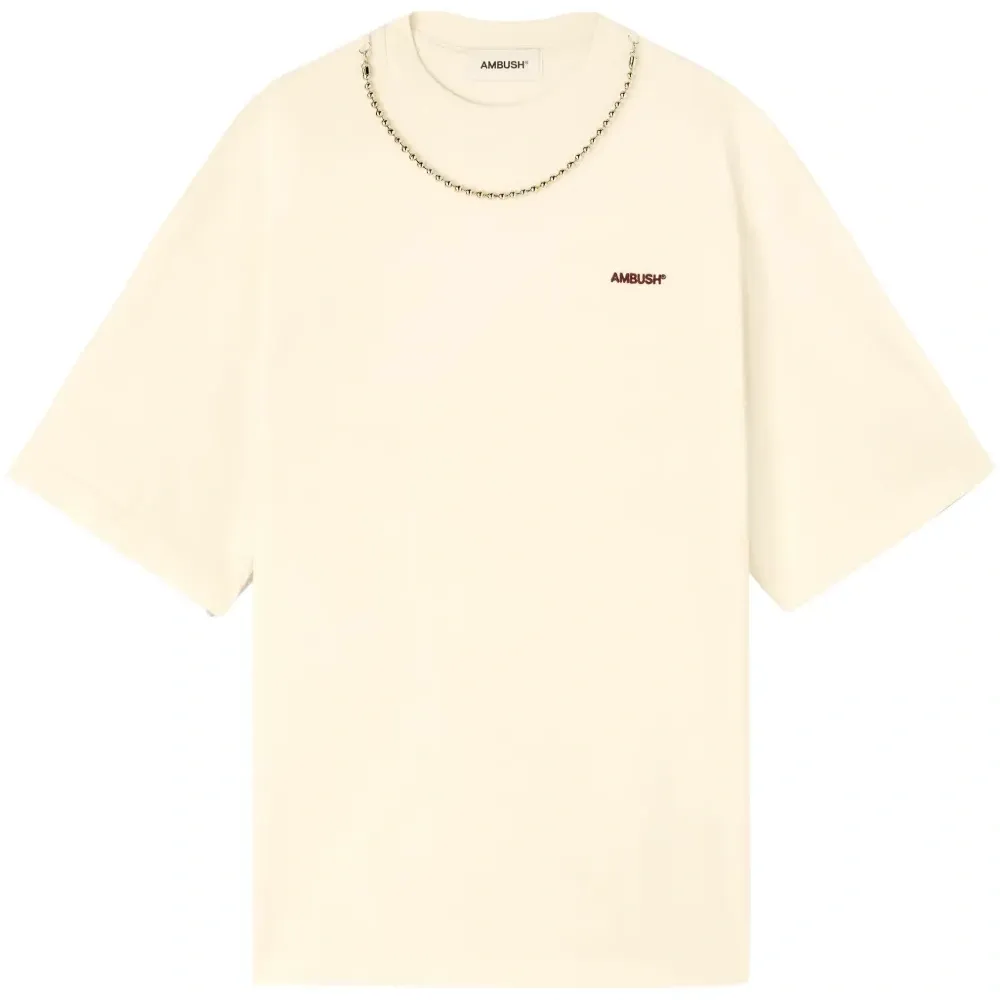 Футболка с цепочкой