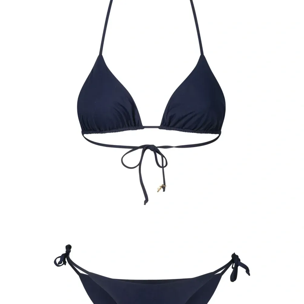 Двусторонний купальник бикини с треугольными чашками