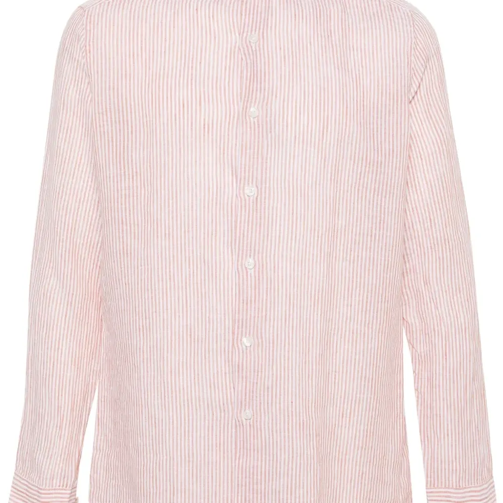 Льняная рубашка в полоску