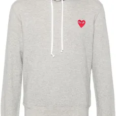 Худи с нашивкой