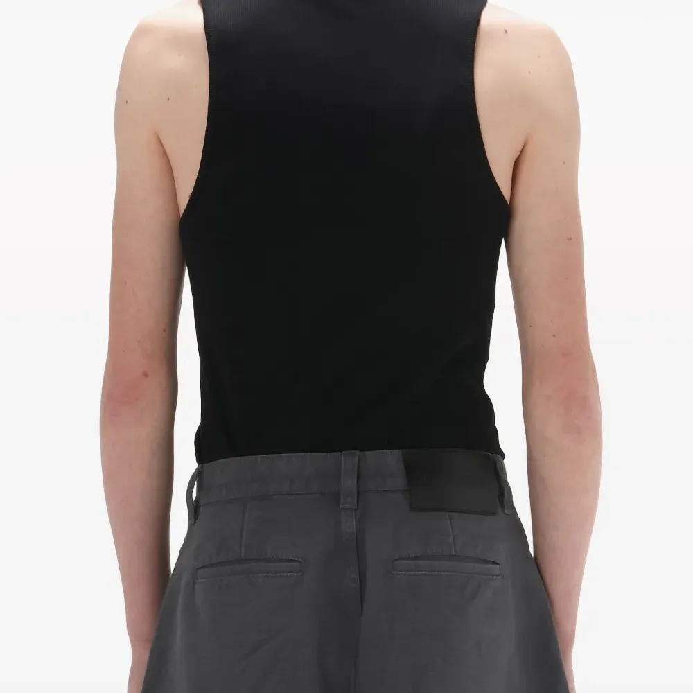 Топ с вышитым логотипом Anchor