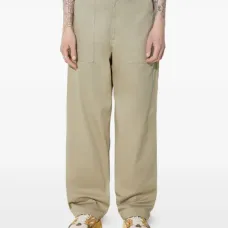 Брюки с накладными карманами