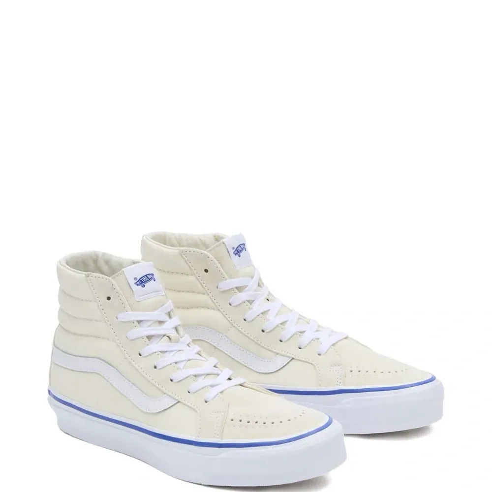 Высокие кеды Sk8-Hi 38 на шнуровке