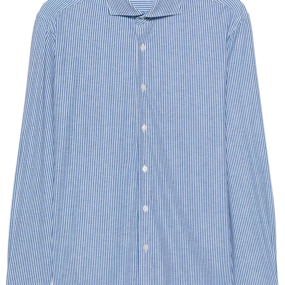 Рубашка в полоску