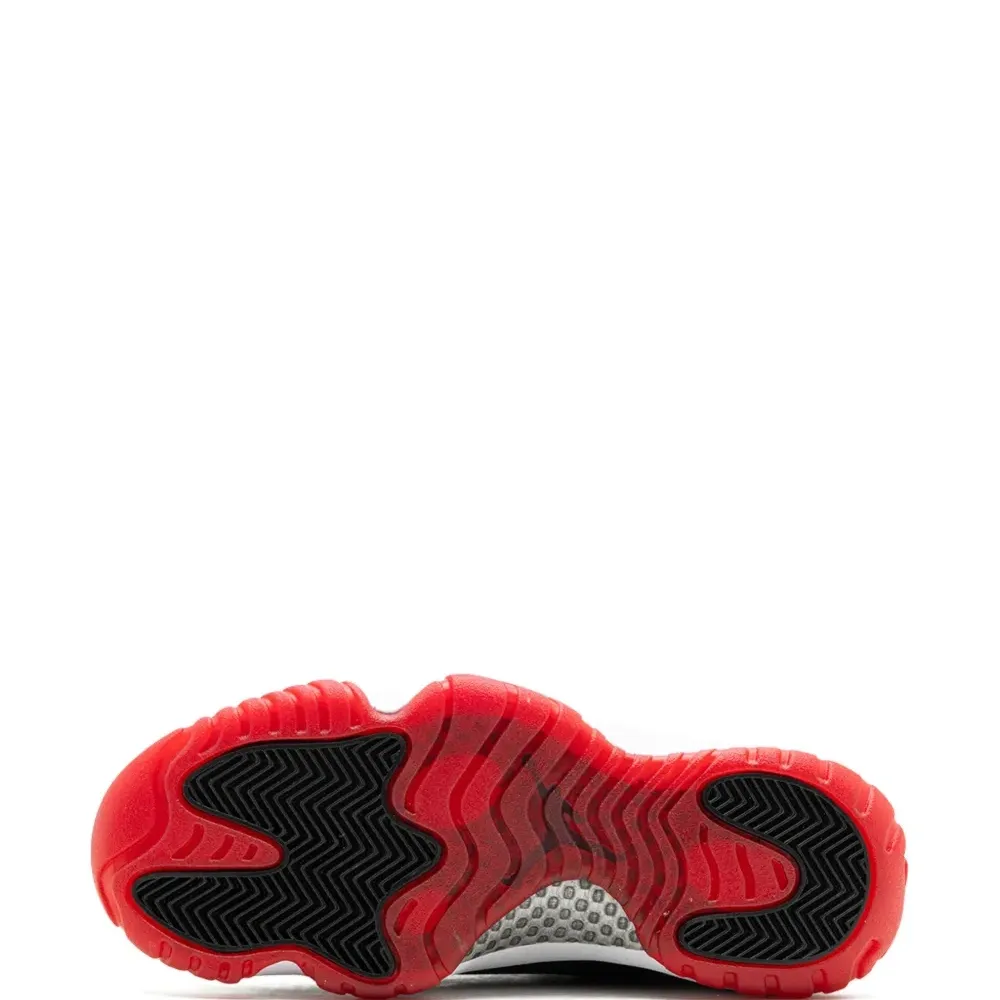 Кроссовки Air Jordan 11 Bred Velvet