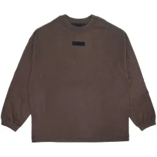 Футболка с логотипом