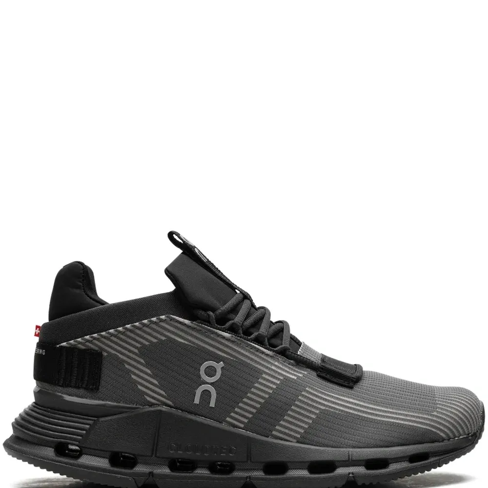 Кроссовки Cloudnova