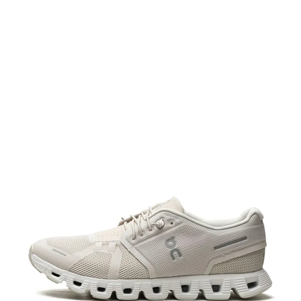 Кроссовки Cloud 5