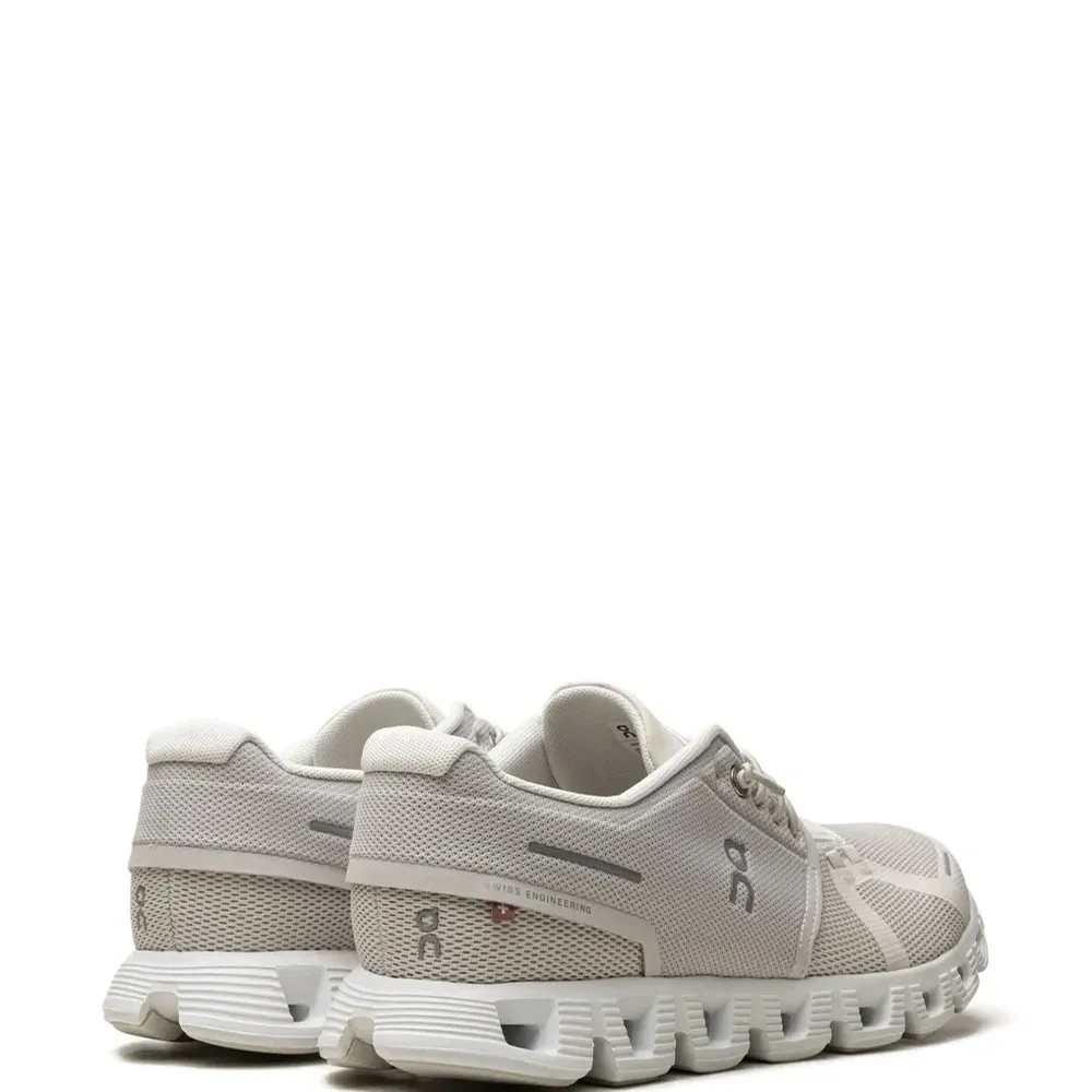 Кроссовки Cloud 5