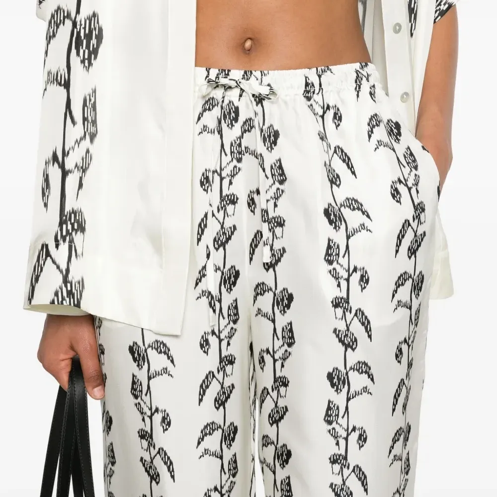 Прямые брюки Aurelia средней посадки Прямые брюки Aurelia средней посадки