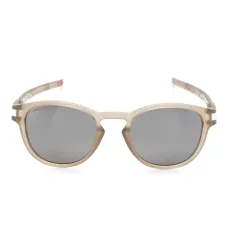 Солнцезащитные очки Latch™ Introspect Солнцезащитные очки Latch™ Introspect