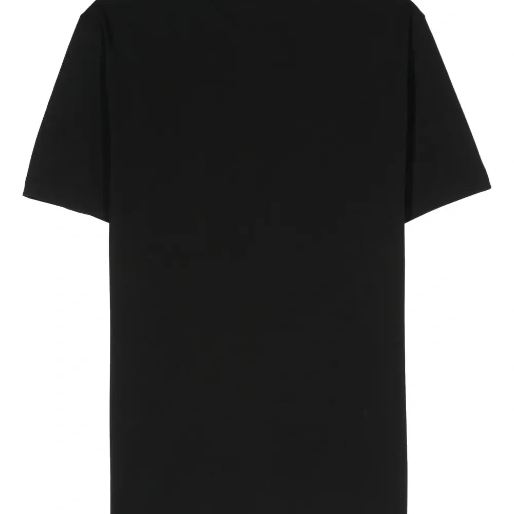 Футболка с логотипом