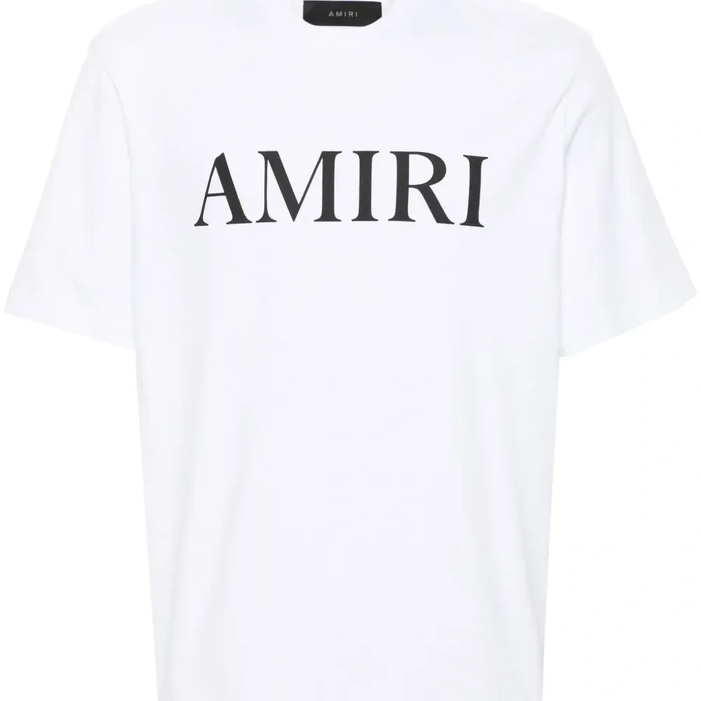 Футболка с логотипом Футболка с логотипом