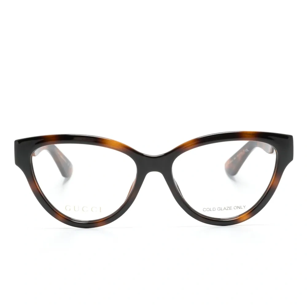 Очки в оправе 'кошачий глаз'