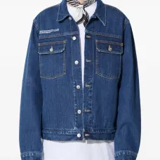 Джинсовая куртка с карманами