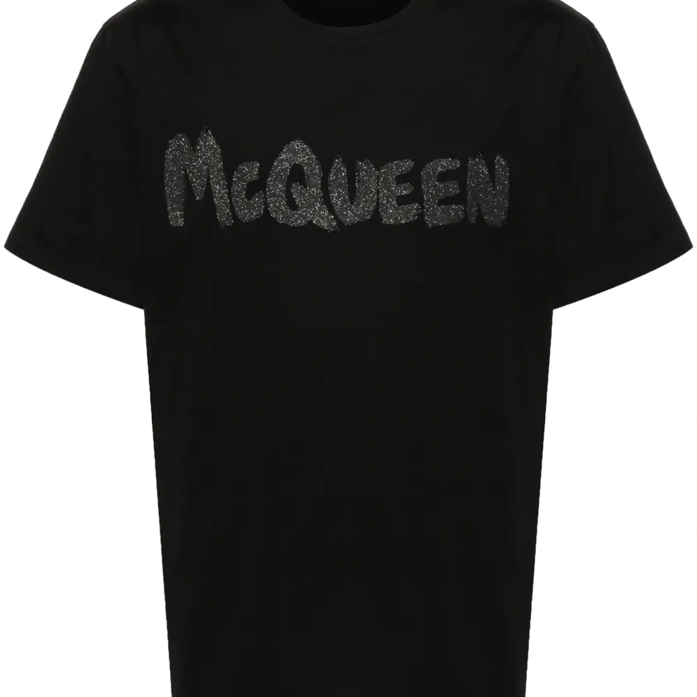 Футболка с логотипом