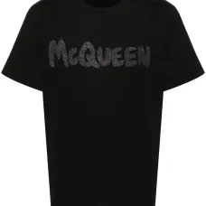 Футболка с логотипом