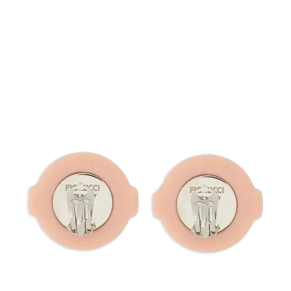 Серьги-гвоздики с логотипом