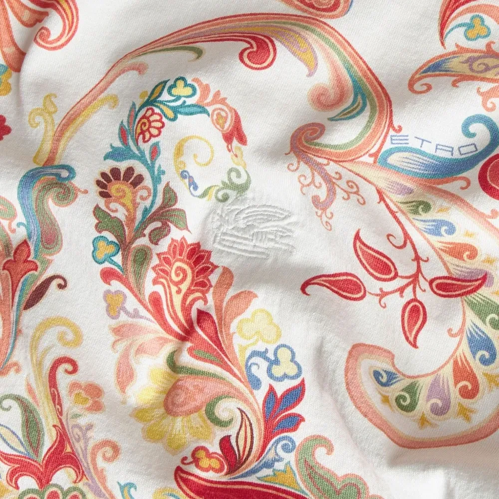 Футболка с принтом пейсли Футболка с принтом пейсли