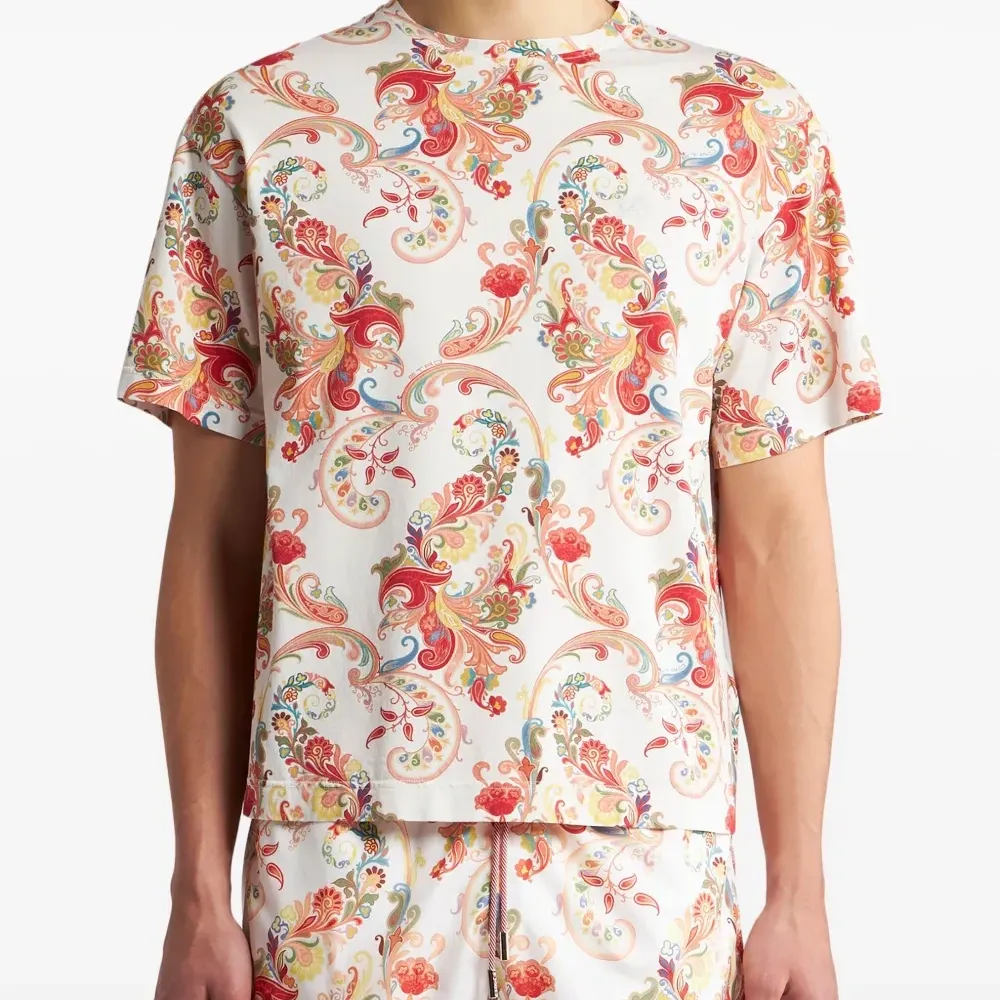 Футболка с принтом пейсли Футболка с принтом пейсли