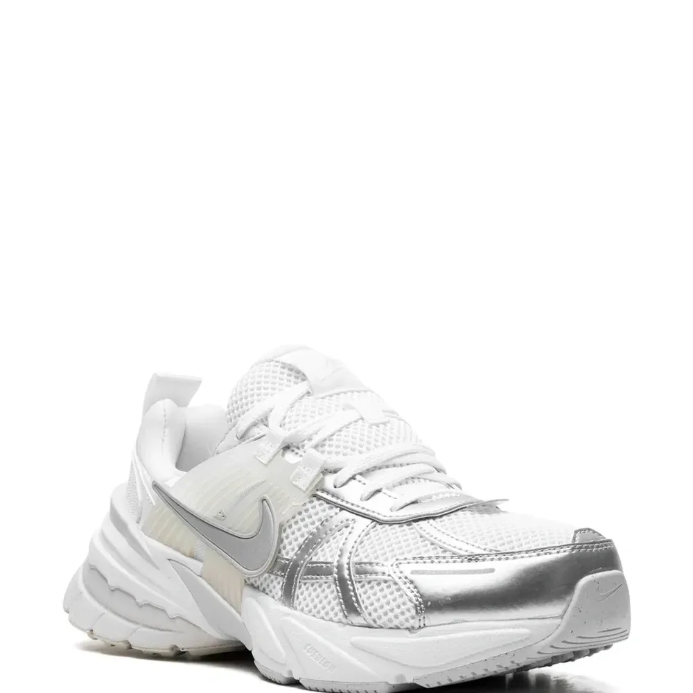 Кроссовки V2K Run