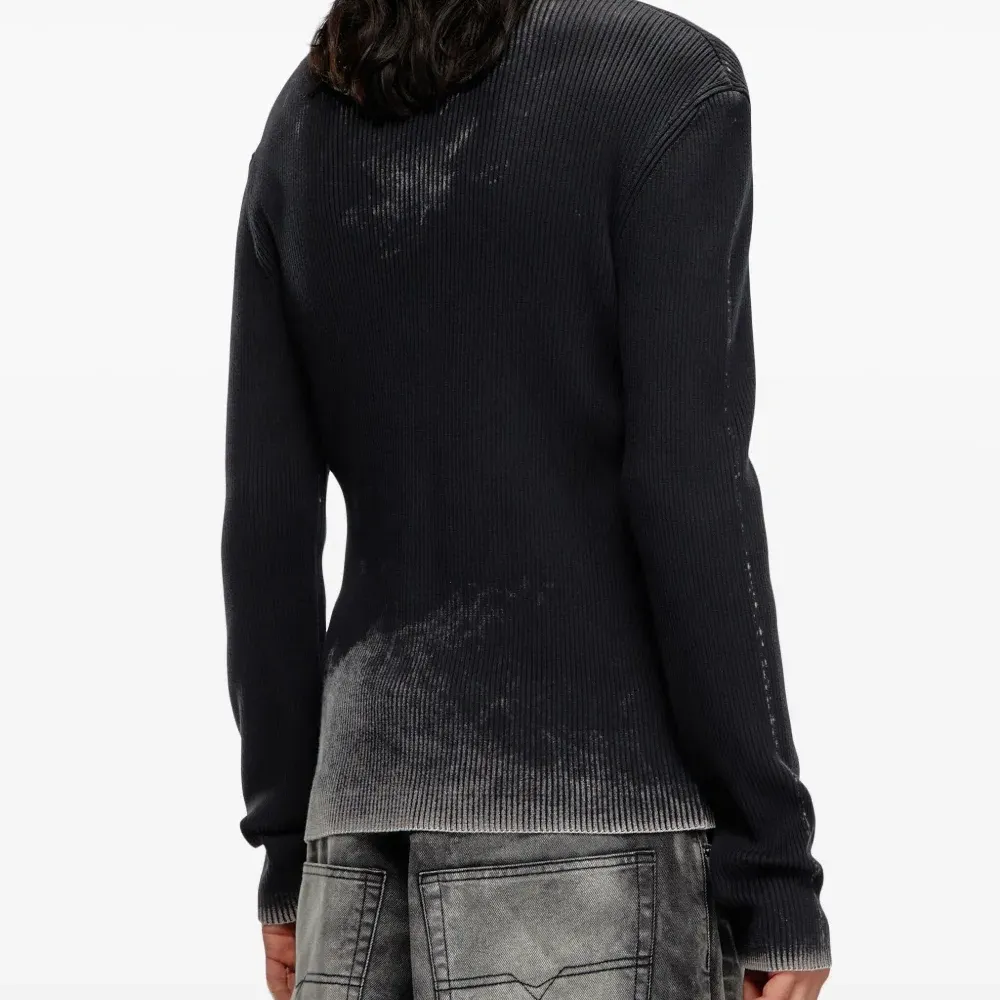 Топ в рубчик с логотипом