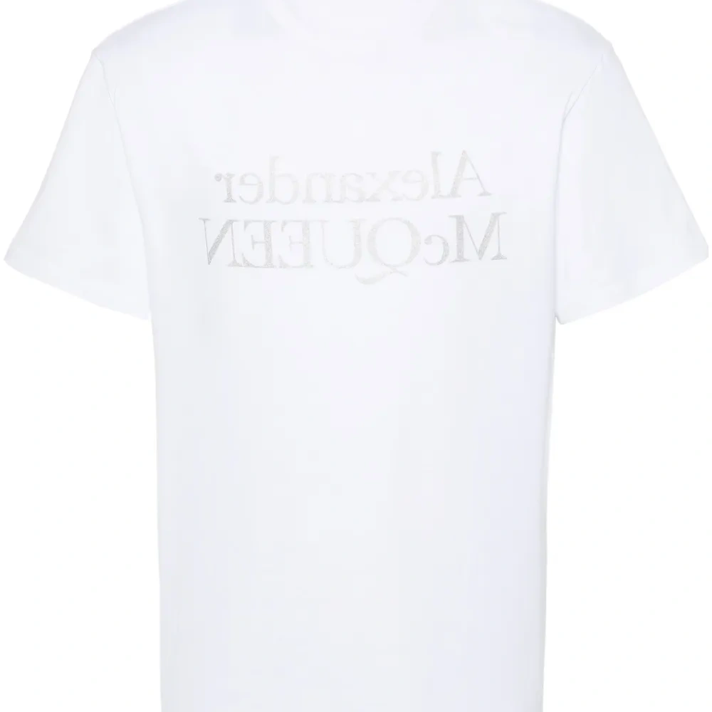 Футболка с логотипом