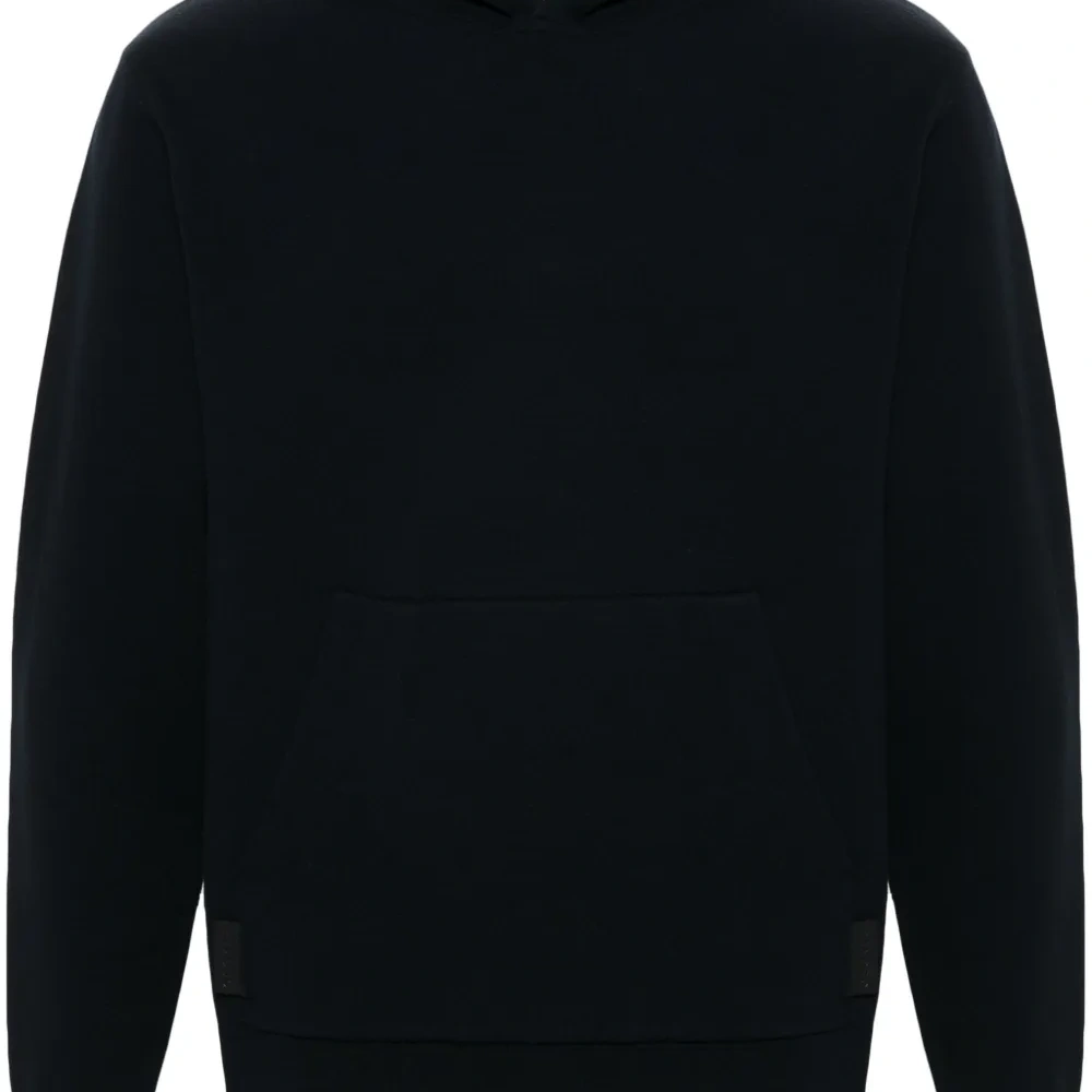 Джемпер с капюшоном и логотипом