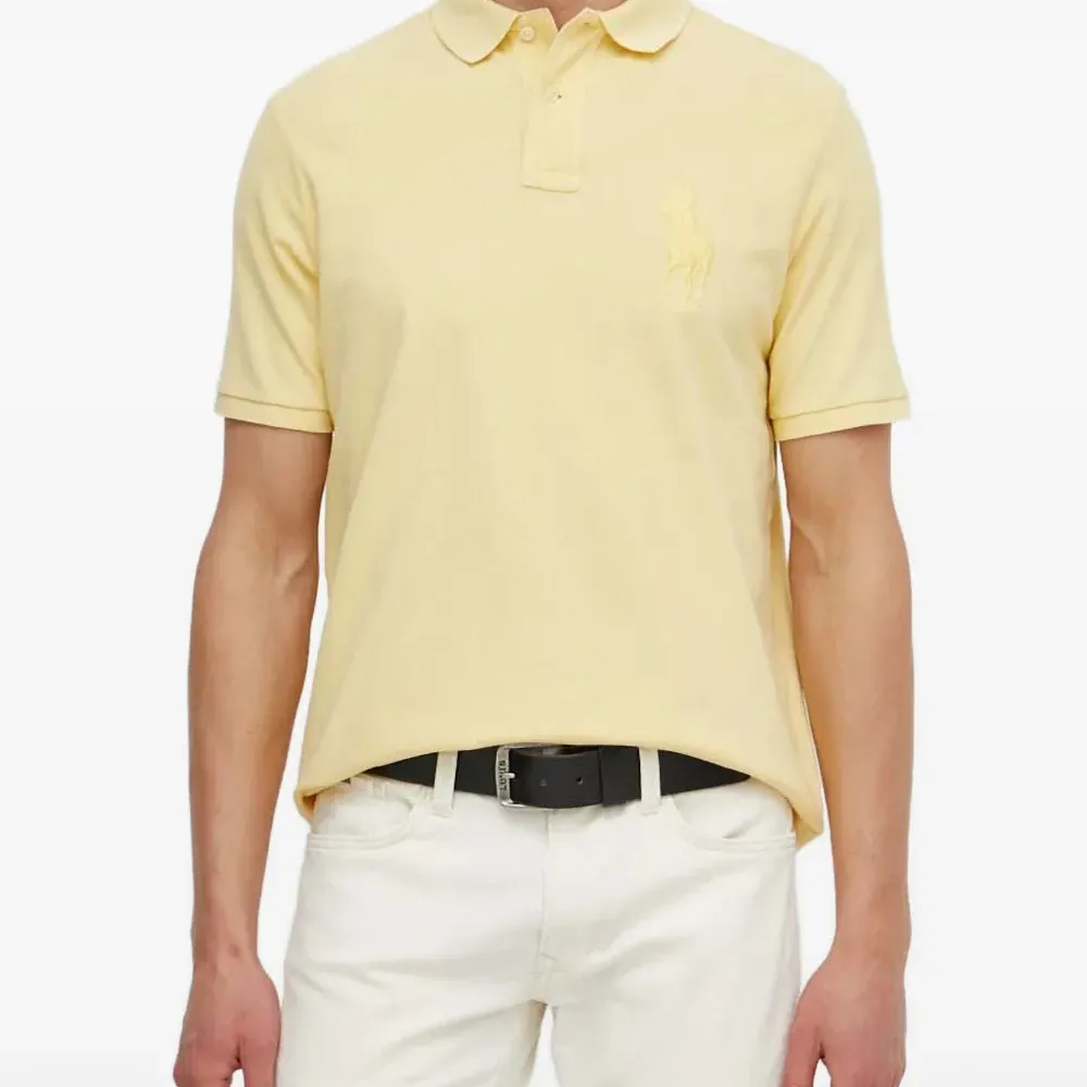 Рубашка поло с вышитым логотипом