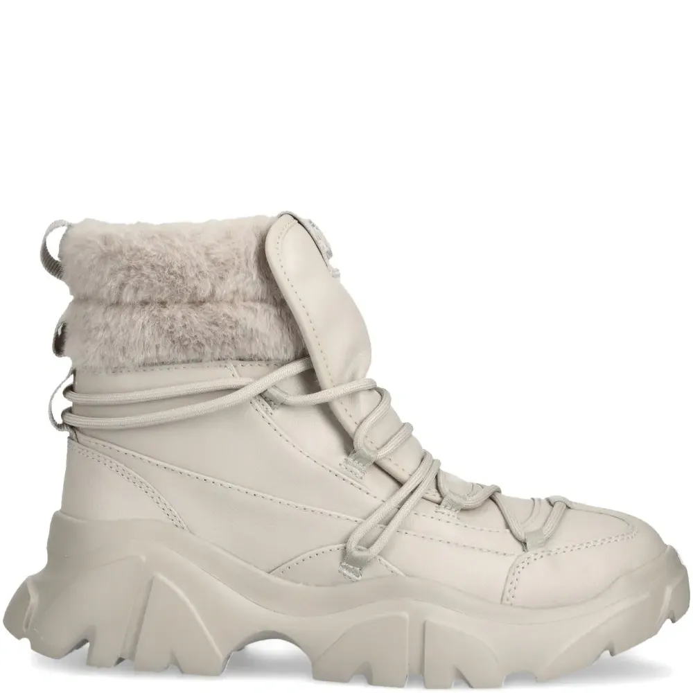 Кожаные ботинки