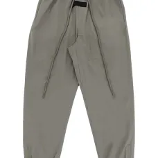 Джоггеры с нашивками