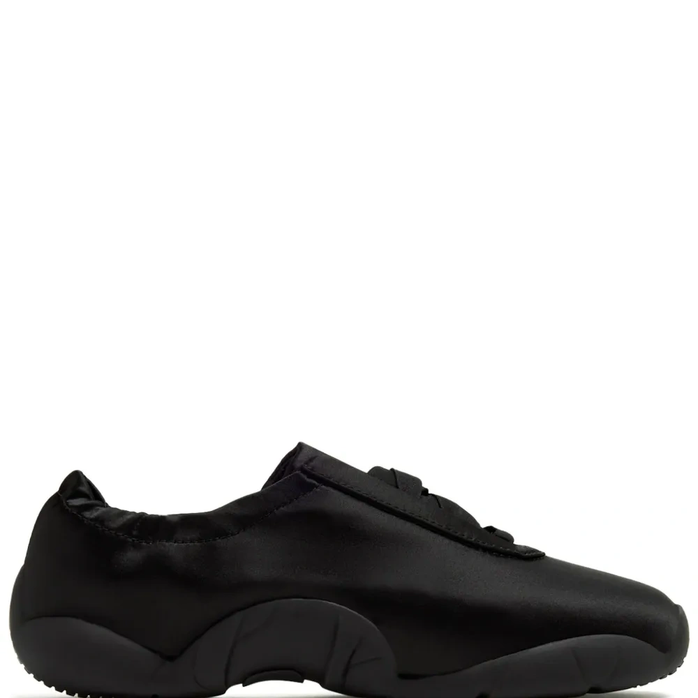 Атласные кроссовки Flavia Ballerina