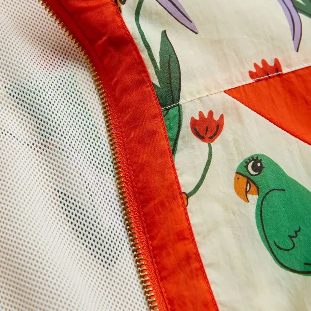 Бомбер с графичным принтом и логотипом