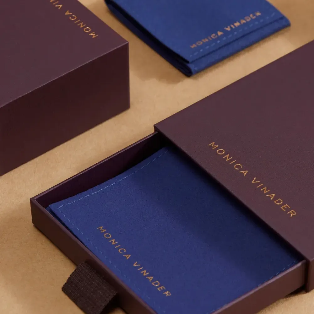 Колье February Birthstone с подвеской