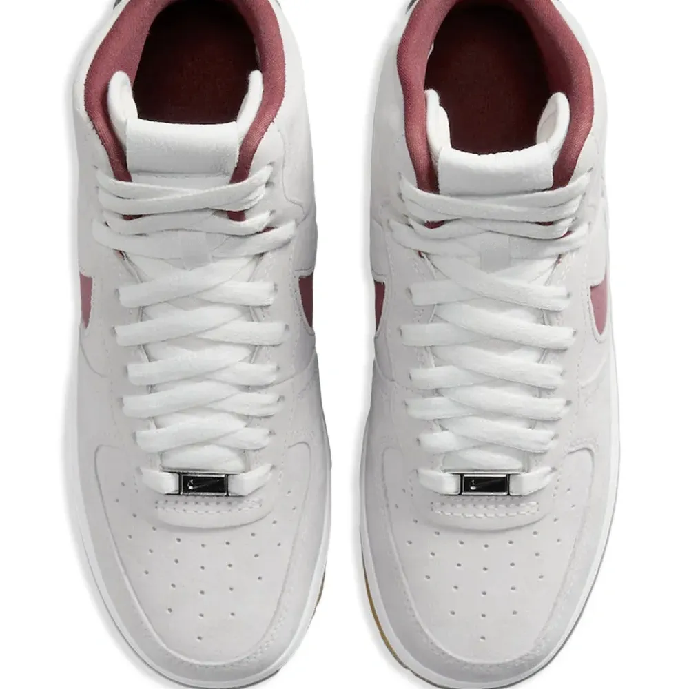 Кроссовки Air Force 1 Sculpt White/Team Red