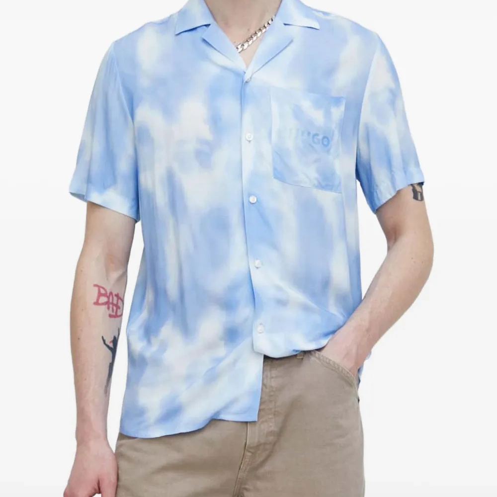 Рубашка с карманом