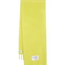 Шарф с бахромой