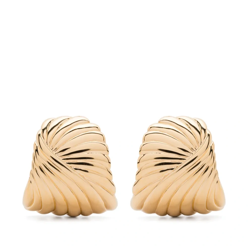 Oversized Wavy earrings