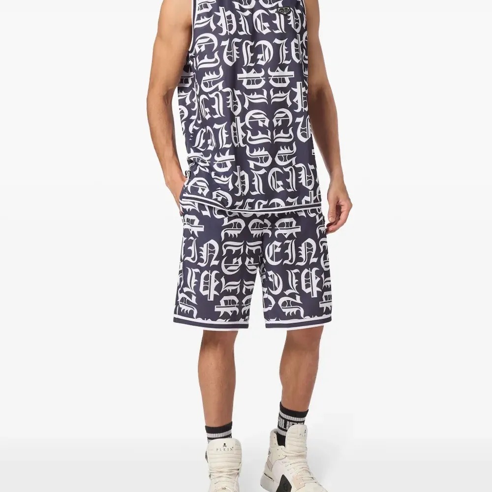 Топ с логотипом Топ с логотипом