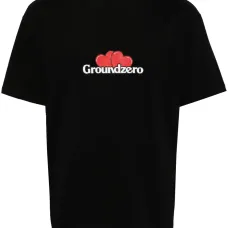 Футболка с логотипом