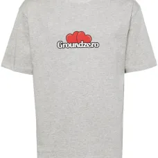 Футболка с логотипом