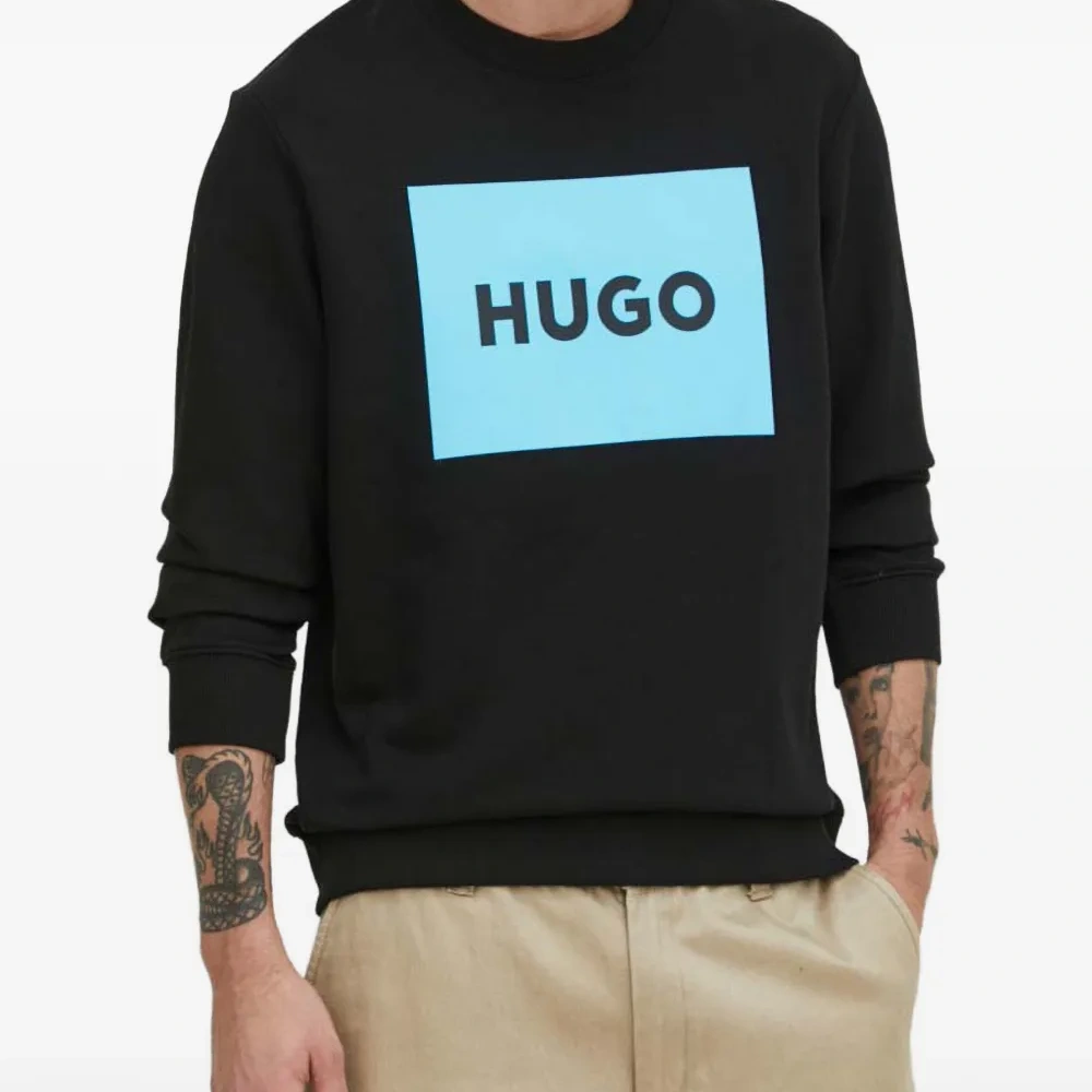 Свитшот с принтом-логотипом