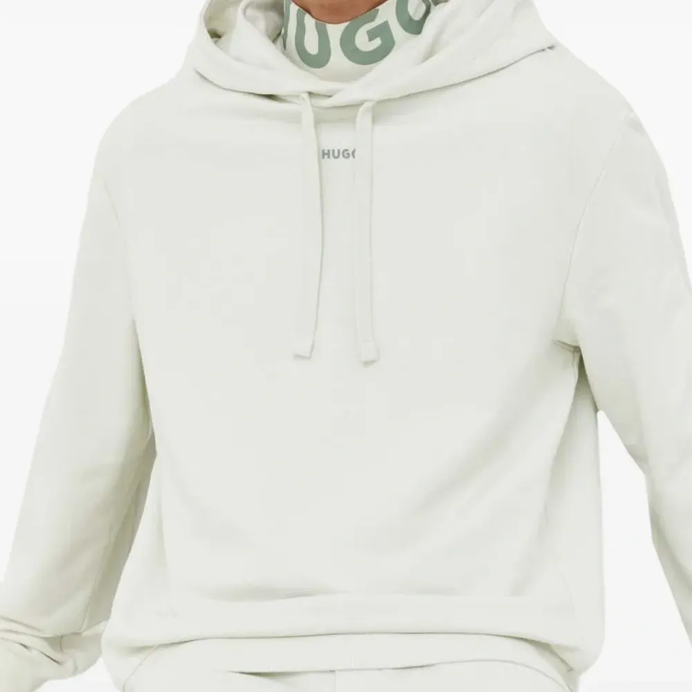 Толстовка с капюшоном и кулиской