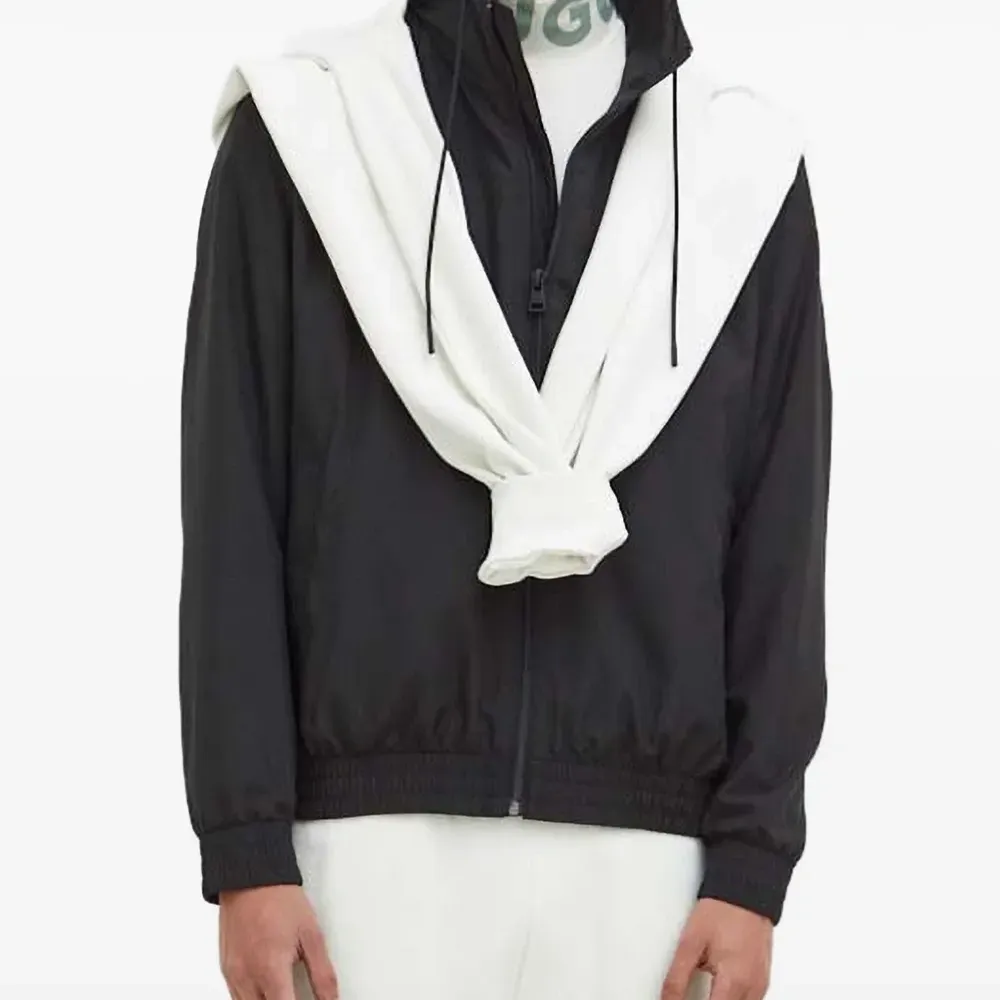 Толстовка с капюшоном и кулиской