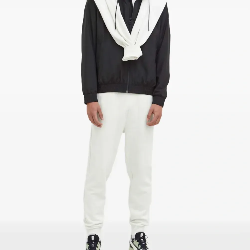 Толстовка с капюшоном и кулиской