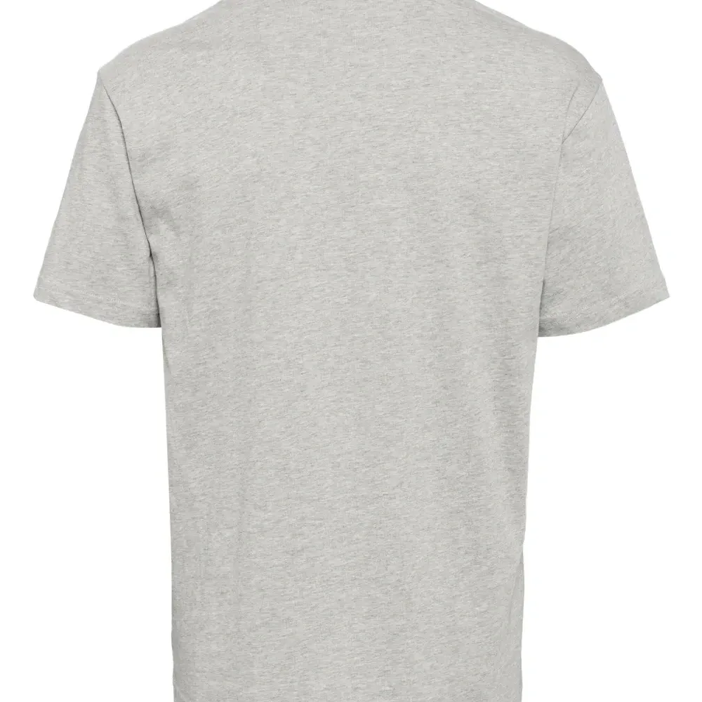 Футболка с логотипом